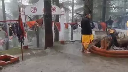 पुल्ला गुमदेश: कनेडी के प्रसिद्ध कालेशन मंदिर में चार दिवसीय देवी महोत्सव का भव्य शुभारंभ हुआ