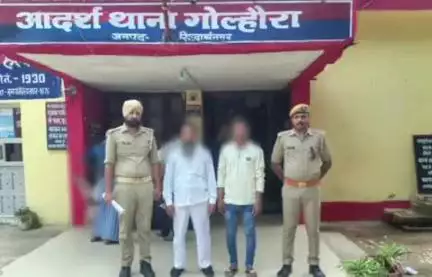 बांसी: गोल्हौरा पुलिस ने मारपीट, आदेश की अवज्ञा और महामारी अधिनियम में पिता-पुत्र को किया गिरफ्तार, भेजा न्यायालय