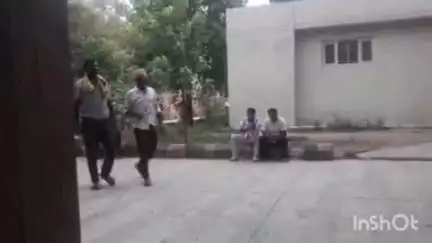 सलेमपुर: रामपुर कारखाना कस्बे में नाले में गिरने से युवक की हुई मौत