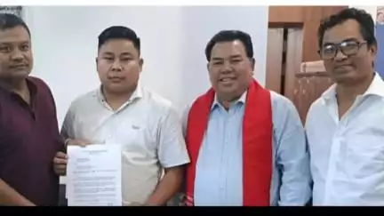 ডিফু: ডিফুত স্বায়ত্তৰাজ্যৰ দাবীত মুখ্যমন্ত্ৰীলৈ পুণৰ স্মাৰক পত্ৰ প্ৰেৰণ ফ'ৰাম ফৰ হিলছ অট'নমাছ ষ্টেট মভমেন্টৰ