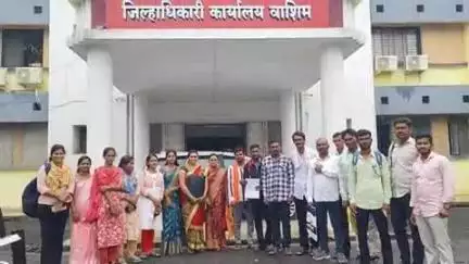 वाशिम: आधार प्रमाणीकरण, रीजॉइनिंगचे पेमेंट करा - मुख्यमंत्री युवा कार्य प्रशिक्षणार्थी संघटनेने जिल्हाधिकारीकडे मागणी