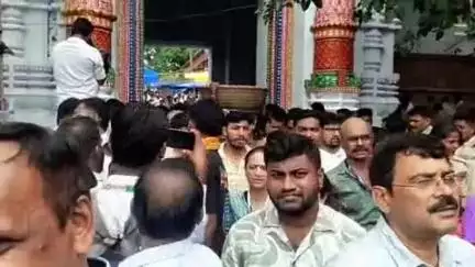 ପୁରୀ ମ୍ୟୁନିସିପାଲଟି: ଶ୍ରୀ ଗୁଣ୍ଡିଚା ମନ୍ଦିର ରେ ଦର୍ଶନ ଦେଲେ ଶ୍ରୀ ଜୀଉ l ଭକ୍ତ ପାଇଲେ ଚଳିତ ବର୍ଷ ର ଆଡପ ଅଭଡ଼ା l