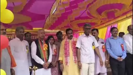 सिवान: सिवान के महाराजगंज में केंद्रीय विद्यालय के अस्थायी भवन का भव्य उद्घाटन, वर्षों पुरानी मांग हुई पूरी