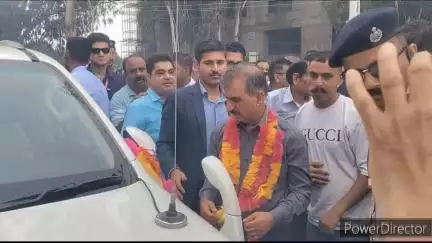 नादौन: मुख्यमंत्री का नादौन पहुंचने पर हुआ जोरदार स्वागत, 1 जुलाई को नादौन में होंगे CM