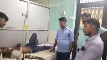 रफीगंज: बाबूगंज डिहवार स्थान के पास करंट की चपेट में आने से युवक घायल, उपचार जारी