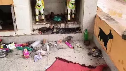 रायसेन: ग्राम अम्बाड़ी के भैरो बाबा धार्मिक स्थल में असामाजिक तत्वों ने तंत्र-मंत्र कर फैलाई गंदगी, ग्रामीणों ने दिया आवेदन