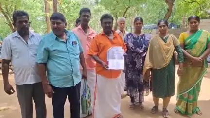 திண்டுக்கல் கிழக்கு: அரசு வேலை வாங்கித் தருவதாக ₹36 லட்சம் மோசடி செய்த OPS அணி மாவட்ட பொருளாளர் மீது ஆட்சியர் அலுவலகத்தில் மனு