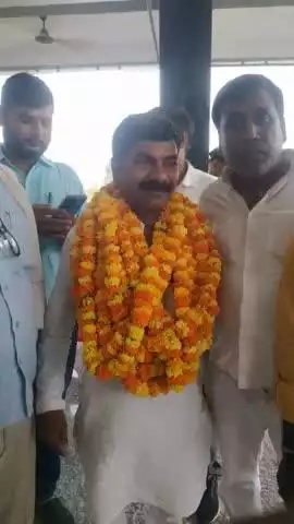 कैमूर तैलिक साहु समाज के जिला अध्यक्ष के गुप्त मतदान में विंदा लाल गुप्ता हुए निर्वाचित बधाईयों का तांता