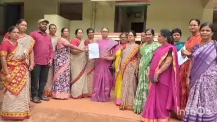 వికారాబాద్: జులై 9న జరిగే దేశవ్యాప్త సార్వత్రిక సమ్మెలో అంగన్వాడీ టీచర్స్ హెల్పర్స్ యూనియన్ పాల్గొంటుంది,సీసీడీపీఓ కు సమ్మె నోటీసు