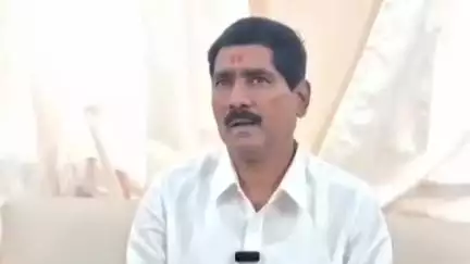 विद्यार्थिनी वरील अत्याचार मानवतेला कळिमा फासणारी घटना,खासदार बजरंग सोनवणे यांनी विश्रामगृहात माध्यमांसमोर व्यक्त केले