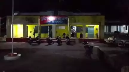 बक्स्वाहा: नयाखेरा पहाड़ी में जुए के अड्डे पर बड़ामलहरा पुलिस का छापा, 14 जुआरी गिरफ्तार, ₹35 लाख की संपत्ति जब्त