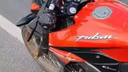 पिंडवाड़ा: सरगामाता के पास दो बाइकों की आमने-सामने हुई टक्कर, हादसे में एक बाइक सवार हुआ घायल