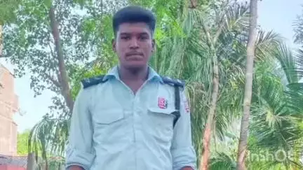 மதுரை கிழக்கு: "உயிரிழந்த அஜித்குமார் தீவிரவாதியா? அவரை கடுமையாக தாக்கியது?" ஏன் உயர் நீதிமன்ற மதுரை கிளை கேள்வி