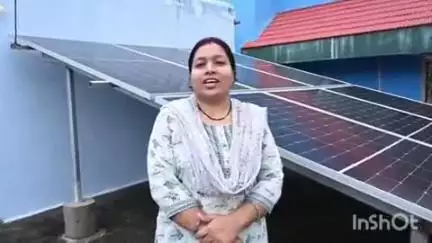 बैकुंठपुर: बैकुंठपुर के तलवापारा की महिला हितग्राही ने प्रधानमंत्री सूर्य घर योजना से रोशन घर के लिए जताया आभार