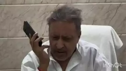 शिकारपुर: शिकारपुर विधायक अनिल शर्मा ने अपने कैम्प कार्यालय पर जनता की जनसमस्याएं सुनीं, अधिकारियों को दिए दिशा-निर्देश