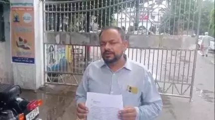 बरेली: थाना बहेड़ी क्षेत्र के मोहल्ला टांडा निवासी पीड़ित का आरोप, जमीन पर जबरन किया जा रहा कब्जा, डीएम से की शिकायत