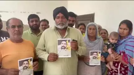 ਜਲਾਲਾਬਾਦ: ਪਾਕਿਸਤਾਨ ਪੁਲਿਸ ਦੇ ਕਬਜ਼ੇ ਵਿੱਚ ਪਿੰਡ ਖੈਰੇ ਕੇ ਉਤਾੜ ਦਾ ਅੰਮ੍ਰਿਤਪਾਲ, 21 ਜੂਨ ਨੂੰ ਖੇਤੀ ਕਰਨ ਗਿਆ ਗਲਤੀ ਨਾਲ ਕਰ ਗਿਆ ਸੀ ਸਰਹੱਦ ਪਾਰ