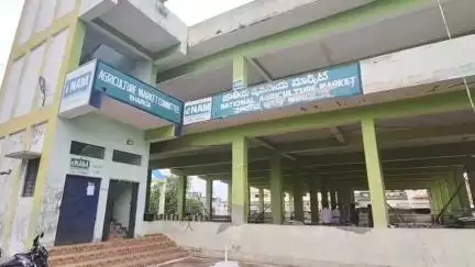 ముధోల్: గంగనీళ్లు తీసుకొచ్చి.. గ్రామదేవతలకు అభిషేకాలు చేసి.. వర్షాల కోసం పూజలు