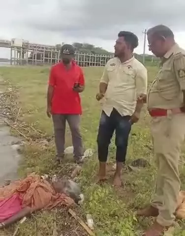 ಬೀಳಗಿ: ಅನಗವಾಡಿ ಸೇತುವೆಯ ಘಟಪ್ರಭ ನದಿಯಲ್ಲಿ ತೇಲಿ ಬಂದ ಮಹಿಳೆ ಶವ