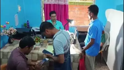 কুমারঘাট: কুমারঘাট এক্সেনশন কাউন্টার অফিস কমপ্লেক্সে শুরু হয়েছে আধার পরিষেবার কাজ, খুশি জনসাধারণ