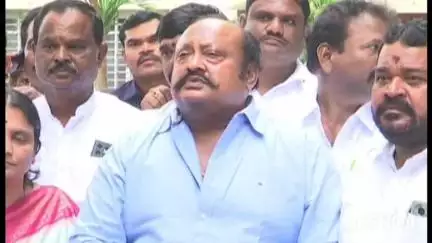 కరీంనగర్: నగరంలో సమస్యలతో ప్రజలు ఇబ్బందులు పడుతున్నారని, పరిష్కరించాలని కోరిన ఎమ్మెల్యే గంగుల కమలాకర్
