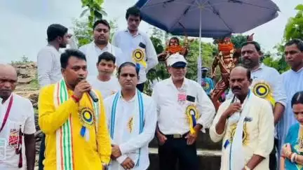 বাঘমুণ্ডী: ধসকাতে স্বাধীনতা সংগ্রামী সিধু কানহুর মূর্তি উন্মোচন করলেন বিধায়ক