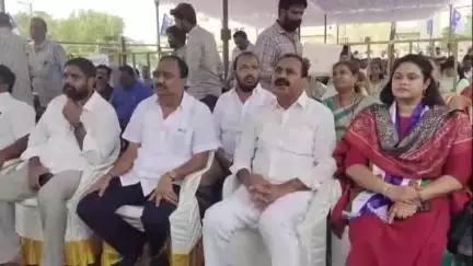 ప్రజలు సూపర్ సిక్స్ పై తెలుగుదేశం నాయకులను నిలదీయాలని పిలుపునిచ్చిన వైసీపీ చిత్తూరు ఇంఛార్జి విజయానంద రెడ్డి