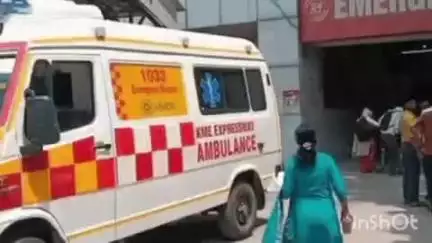 सोनीपत: सोनीपत में तेज रफ्तार कैंटर की टक्कर से हादसा, एक की मौत और चार घायल