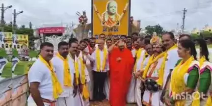 ಬೇಲೂರು: ಪಟ್ಟಣದಲ್ಲಿ ಅದ್ದೂರಿಯಾಗಿ ಜರುಗಿದ ನಾಡಪ್ರಭು ಕೆಂಪೇಗೌಡರ ಜಯಂತೋತ್ಸವ