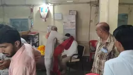 बमोरी: जिला सहकारी बैंक बमोरी के प्रबंधक सेवानिवृत्त, स्टाफ और ग्रामीणों ने दी भावभीनी विदाई