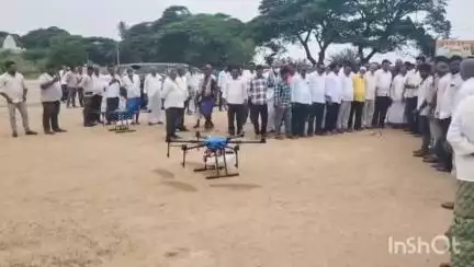 చాగంటి వారి పాలెం గ్రామంలో రైతులకు డ్రోన్లు పంపిణీ చేసిన ఎమ్మెల్యే కన్నా లక్ష్మీనారాయణ