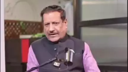 कराड: नरेंद्र मोदी यांचे सरकार जोपर्यंत आहे तोपर्यंत शेतकऱ्यांची परिस्थिती सुधारणार नाही : माजी मुख्यमंत्री पृथ्वीराज चव्हाण