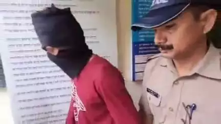 ऋषिकेश: लक्ष्मण झूला पुल के पास पुलिस ने गिरफ्तार किया चरस्तस्कर ललित शाही, 430 ग्राम चरस बरामद