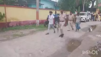 अररिया: नगर थाना पुलिस ने दो अलग-अलग मामलों में दो अभियुक्तों को किया गिरफ्तार