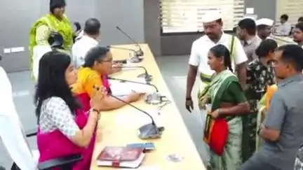 సిద్దిపేట అర్బన్: ప్రతి ఒక్క ప్రజావాణి దరఖాస్తును పరిష్కరించి ఆన్లైన్‌లో పొందుపరచాలి: జిల్లా కలెక్టర్ హైమావతి