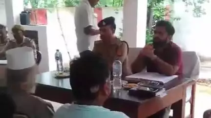 दुधि: बभनी थाना में मोहर्रम को लेकर पीस कमेटी की बैठक हुई सम्पन्न, त्योहार को शांतिपूर्वक मनाने की अपील की गई