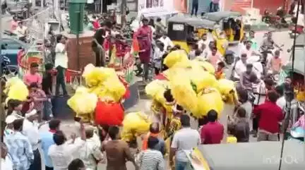 జగిత్యాల: మొహర్రం సందర్బంగా జిల్లా కేంద్రంలో పులి వేషధారణలతో నెలకొన్న సందడి