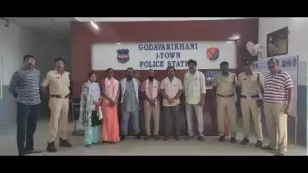 రామగుండం: 1టౌన్ పోలీస్ స్టేషన్ లో తెలంగాణ ఉద్యమకారులు