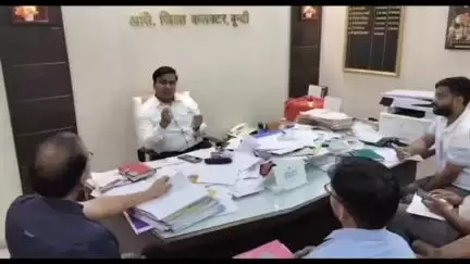 बूंदी: जिला सड़क सुरक्षा समिति की बैठक संपन्न, दुर्घटनाओं में कमी लाने के दिए गए निर्देश
