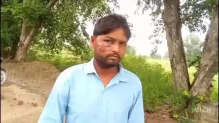 छिबरामऊ: कुंवरपुर कंडोली के पास एक वाहन को बचाने के चक्कर में मक्का पर चढ़ी बाइक, बाइक सवार युवक घायल