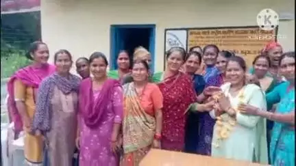 भिकियासैन: ग्राम पंचायत दल्मोड़ी की आम बैठक में देवकी देवी को निर्विरोध ग्राम प्रधान चुना गया
