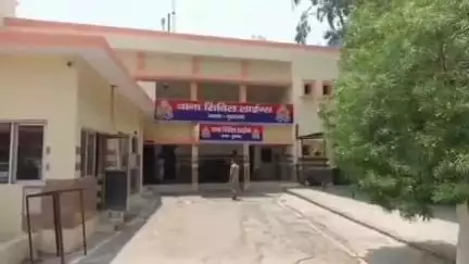 मुरादाबाद: दार्जिलिंग के मौलाना को मुरादाबाद पुलिस ने सिविल लाइंस इलाके से किया गिरफ्तार