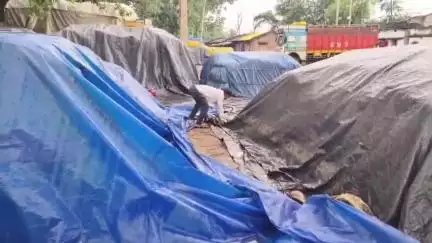 ସଦର: ଭିଜୁଛି ମଣ୍ଡିରେ ଧାନ,ସରିଲା ଟୋକନ ଅବଧି।ଏବେ ବି ପଡିରହିଛି କ୍ଵିଣ୍ଟାଲ କ୍ଵିଣ୍ଟାଲ ଧାନ