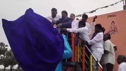 ఘంటసాలపాలెం గ్రామంలోని చినదళితవాడలో అంబేద్కర్ విగ్రహావిష్కరణ