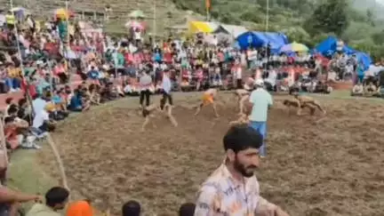 चुराह: पद्धर में दो दिवसीय दंगल मेले का आज से हुआ आगाज, पहलवान दिखा रहे दमखम