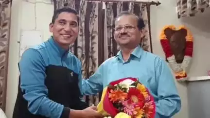 पौड़ी: जल संस्थान के अधीक्षण अभियंता शिवकुमार राय के सेवानिवृत्ति पर अधिकारियों व कर्मचारियों ने आयोजित किया विदाई समारोह