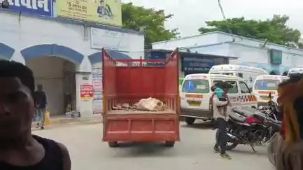 सिवान: ताली गांव के पास नहर में मिला अधेड़ का शव, शिनाख्त में जुटी पुलिस, पोस्टमार्टम कराया