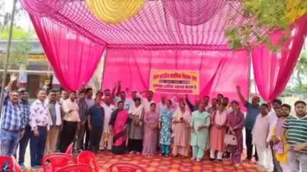 डलमऊ: ब्लॉक संसाधन केंद्र घुरवारा में ब्लॉक अध्यक्ष योगेश सिंह की अध्यक्षता में कार्यसमिति की आवश्यक बैठक हुई आयोजित