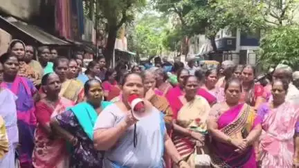 மாம்பலம்: அதிகாரிகள் ஏமாற்றுகிறார்கள் திடீர் ஆவேசமான சிவலிங்கபுர மக்களால் பரபரப்பு