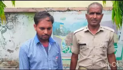 लक्सर: फेरुपुर रामखेड़ा निवासी बसंत कुमार को पुलिस ने न्यायालय के आदेश पर कोतवाली क्षेत्र से गिरफ्तार किया
